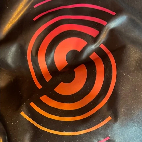 Strong by Zumba Fitness Black Quilted Duffel Bag - NWT - Picture 9 of 9